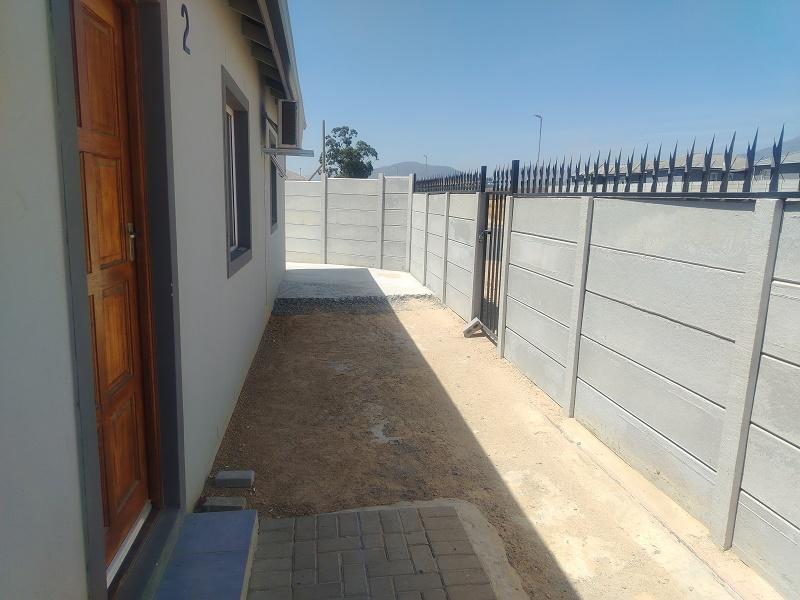 2 Bedroom Property for Sale in Groenheuwel Western Cape
